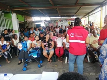 Vamos garantizar la educación de los niños del colegio Alexánder: Luz Elena Azcárate