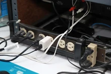 Cuidado con las conexiones eléctricas en esta Navidad