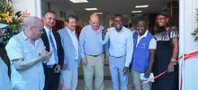 Armitage cumplió y le entregó un moderno centro de salud a la comunidad de Llano Verde