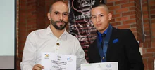 Residentes del área de renovación urbana, graduados en procesos de formación y emprendimiento