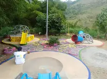 Nuevo parque para la recreación de los niños en Siloé