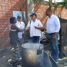 Encuentro de diálogo social entre la Alcaldía de Cali y la comunidad, para identificar problemas en la Comuna 21