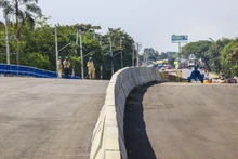En la obra a desnivel de la autopista Simón Bolívar con carrera 100 se deben hacer adecuaciones previendo el Tren de Cercanías