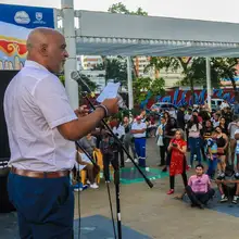 Emotivo homenaje de los artistas caleños en rechazo a la violencia