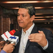 Con respaldo de los gobiernos seccional y de Santiago de Cali, Mindefensa  impulsa la política de Convivencia y Seguridad Ciudadana