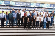 Visita Conmebol Pascual Guerrero con el Alcalde