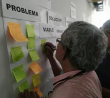 Mesas de trabajo y encuentros con los ciudadanos