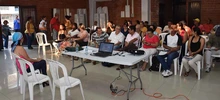 Los habitantes de la Comuna 11 se ponen las pilas en su comunidad