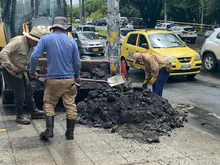 Zonas rurales y urbanas de Cali continúan en restauración vial