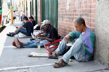 Habitantes de calle y adultos mayores reciben alimentos y kit de prevención contra el contagio de Coronavirus