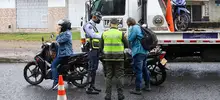Controles en movilidad y seguridad contra los infractores del aislamiento preventivo en Cali