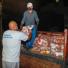 Mercados puerta a puerta llegan a población más vulnerables de Cali 