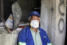 Alcaldía entrega bonos de mercado a Recicladores de Oficio