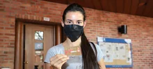  Agentes de las artes y la cultura reciben los primeros bonos alimentarios