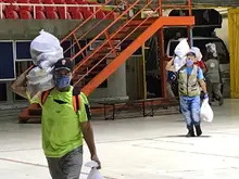 El grupo operativo de la Secretaría de Infraestructura del municipio de Cali  apoya la estrategia de seguridad alimentaria por parte de la administración municipal