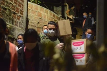 El Viernes Santo, la esperanza visitó a los habitantes de la Comuna 20