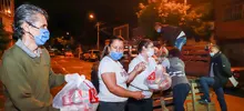 La Alcaldía de Cali le madrugó al barrio Sucre con ayudas humanitarias