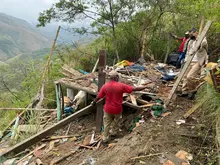 Retoman actividades de mantenimiento vial en la autopista Suroriental