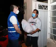 Infraestructura apoya la entrega de mercados en la comuna 19