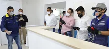 Alcalde revisa últimos detalles de la clínica Champagnat