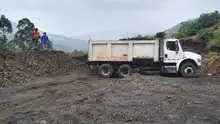 Continúan jornadas de mantenimiento vial en La Sirena y Guacas