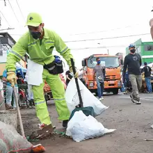 Santa Elena recibió baño matutino, jornada de lavado y desinfección por la vida de todos