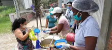 Entre 1.400 y 1.500 personas son beneficiarias de las ollas comunitarias en la comuna 16