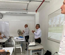 Mesa de trabajo con rectores por zonas educativas (ZONA CENTRO)