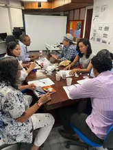 Mesa de trabajo con Instituciones adscritas