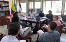 Mesa de trabajo con empresarios por la educación