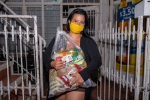 1.000 familias de Los Lagos I y II recibieron apoyo alimentario