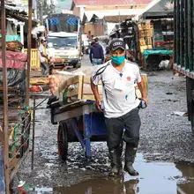 Comerciantes, clientes y trabajadores de Santa Elena, consecuentes con el cierre