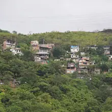 Inicia proceso de restitución del sector invadido en Altos de Los Cristales 