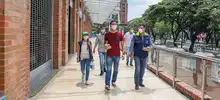 Centros comerciales de Cali cumplieron protocolos en su primer día