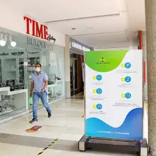Centros comerciales de Cali cumplieron protocolos en su primer día