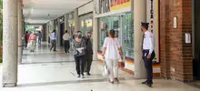 Centros comerciales de Cali cumplieron protocolos en su primer día