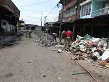 Continúa la recuperación de la capa asfáltica en Santa Elena