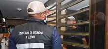 En las entradas y salidas de la ciudad las autoridades de tránsito y seguridad desplegaron un fuerte dispositivo. 