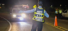 En las entradas y salidas de la ciudad las autoridades de tránsito y seguridad desplegaron un fuerte dispositivo. 