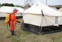 Instalan zona de aislamiento para atender pacientes de covid-19