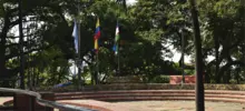 Sitios emblemáticos se visten con símbolos patrios representativos de la caleñidad 
