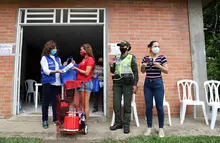Fortalecer a 310 mujeres de la plaza de mercado Santa Elena, tarea de Casa Matria