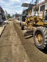 Rehabilitan paso tras derrumbe en La Leonera