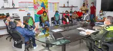 Alcalde Ospina se reunió con familiares de jóvenes desaparecidas en Cali