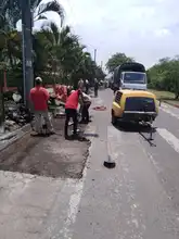 Restauran vías en diferentes sectores de Cali