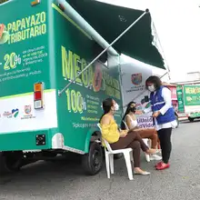 Los beneficios para los contribuyentes caleños ruedan por las calles del Distrito 