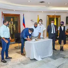 Gobierno caleño busca recursos para reactivar la economía