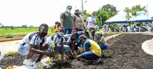 Se sembró el Jardín de la Vida, en barrio Llano Verde