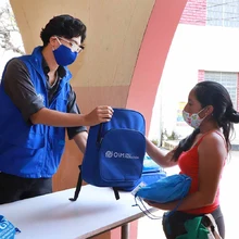 1000 estudiantes migrantes del sector oficial se beneficiarán con kits escolares