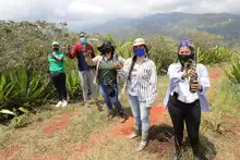 Juventud ‘guardiana de vida’ sembró, bailó y cantó en el cerro de Cristo Rey